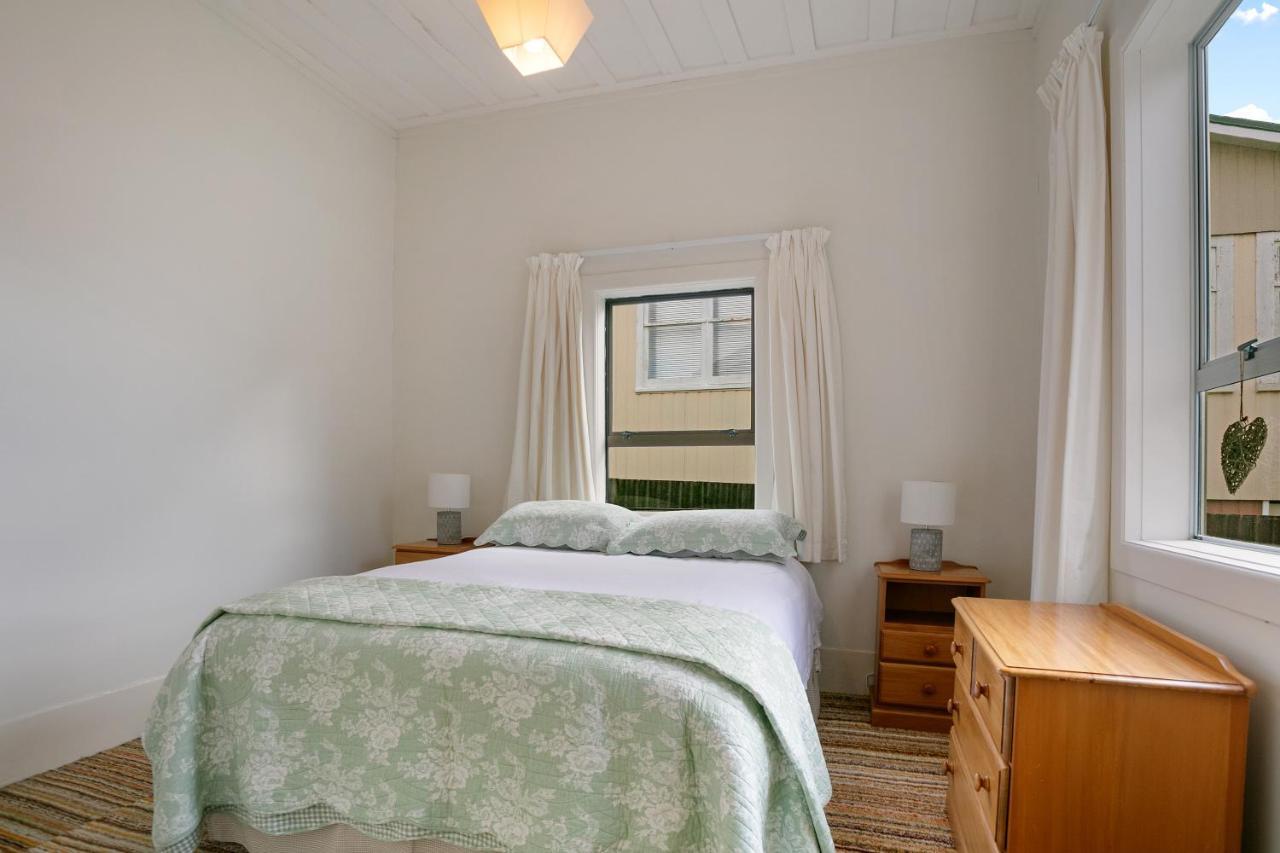 Clara'S Togs And Towels - Waihi - Bachcare Nz Villa Exterior foto